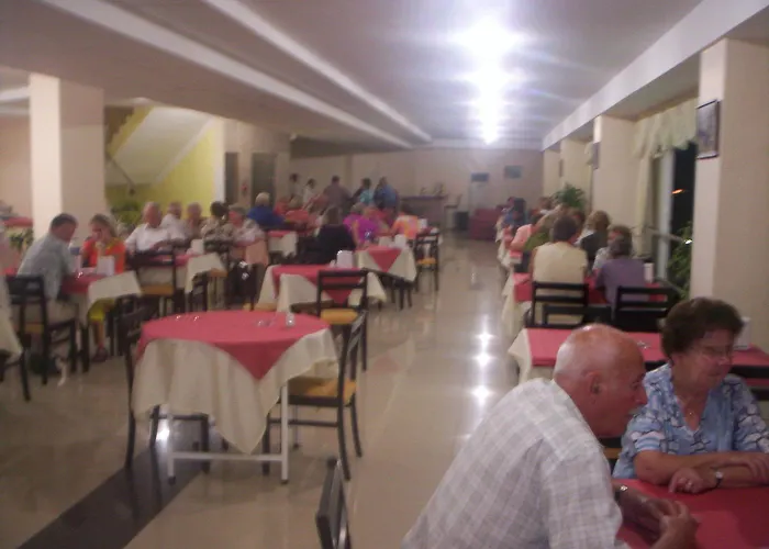 Prima Hotel