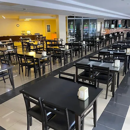 Otel Prima 3*