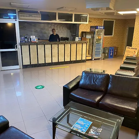 Prima Hotell