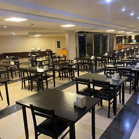 Hotell Prima 3*